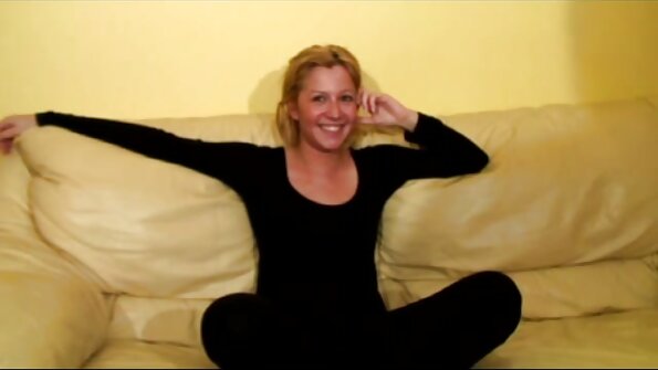 Кортни Вилијамс - Пиратите го прават тоа потешко